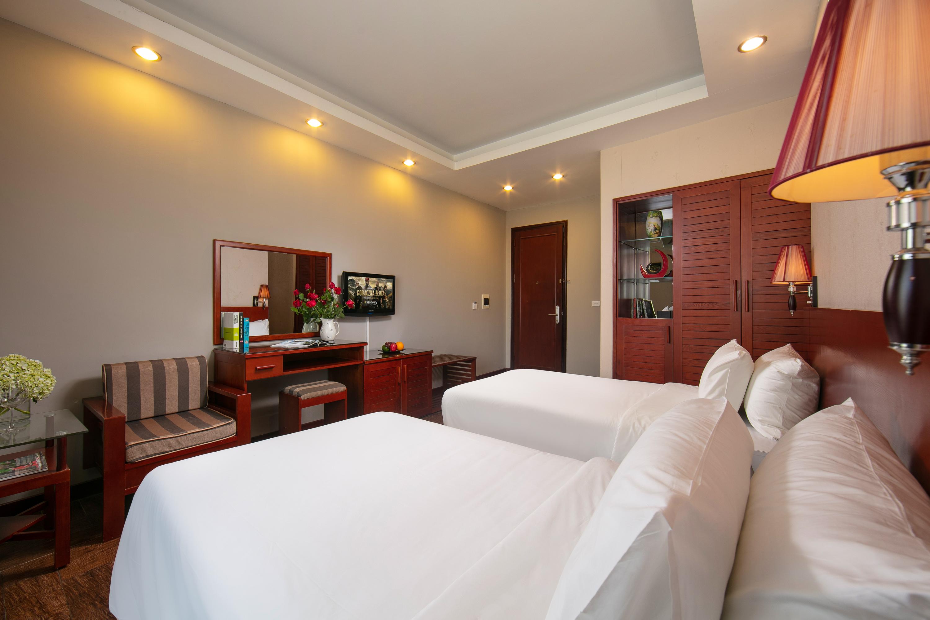 โรงแรมเซิน ฮานอย ภายนอก รูปภาพ
